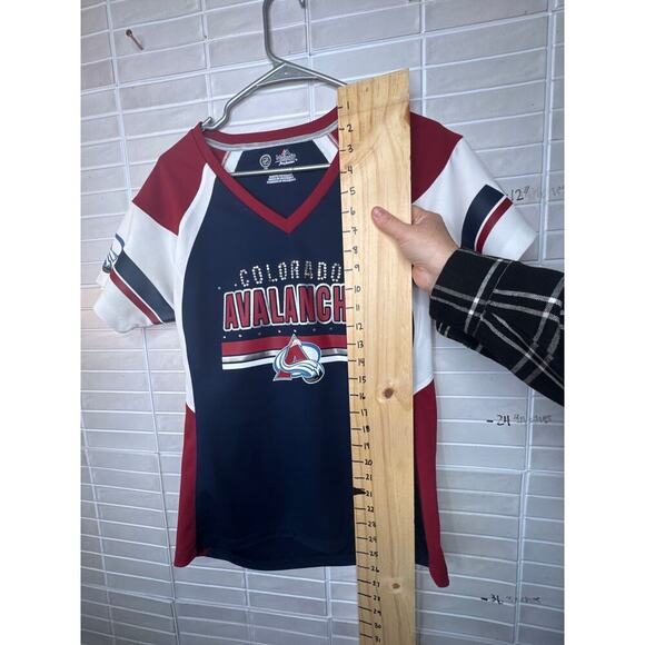 Majestic Avalanche Jersey Women’s Medium Red V-Neck Rhinestone NHL Shirt - Picture 5 of 6